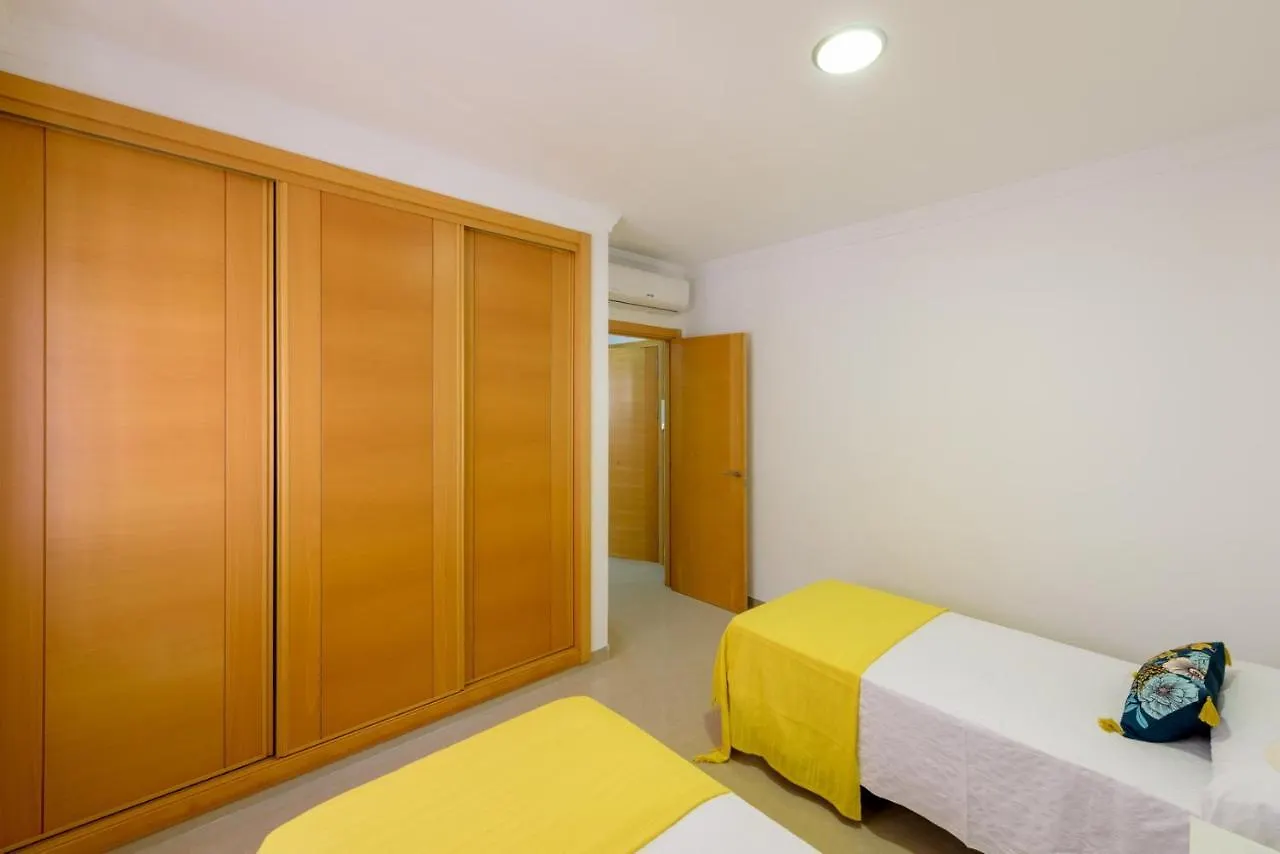 Apartamento Centrico Sibarys - 2 Dormitorios- Calle Pintada 内尔哈