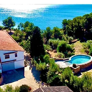 https://casa-del-mar-a-lametlla-santes-creus.catalonia-hotels.com